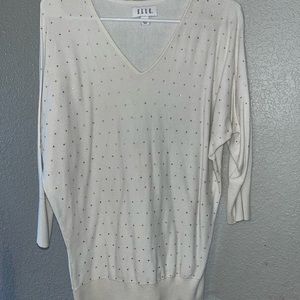 Small top with jewles